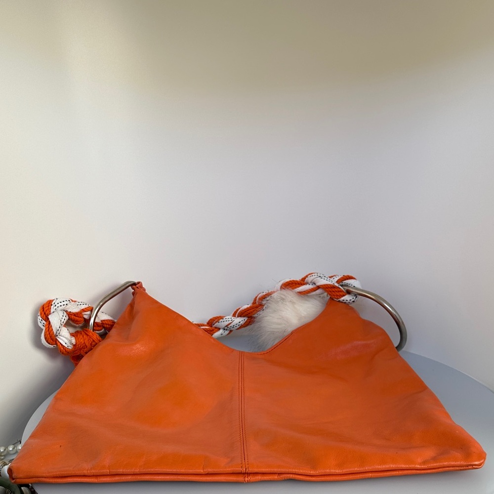 Pulicati Vibrant Orange Leather Shoulder Bag - Picture 10 of 11